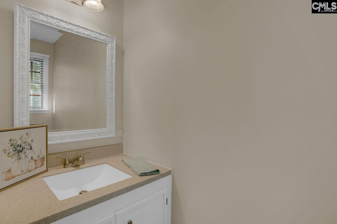 208 Timbercreek Court Photo 17