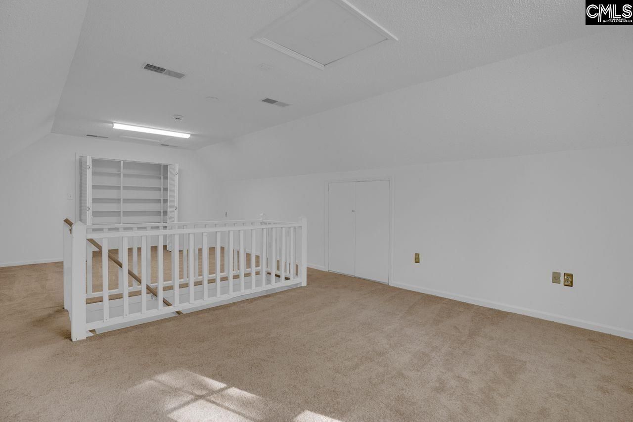 208 Timbercreek Court Photo 27