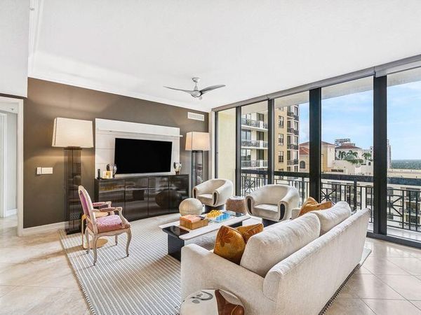 701 S Olive Avenue, Unit 1706, West Palm Beach, FL 33401