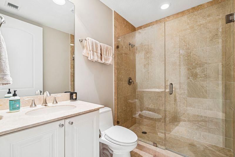 701 S Olive Avenue, Unit 1706, West Palm Beach, FL 33401 Photo