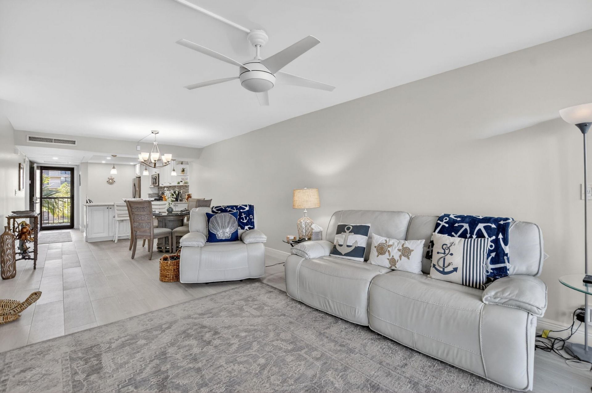 6 Royal Palm Way, Unit 409, Boca Raton, FL 33432 Photo