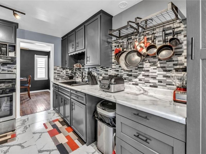 4911 Tuxedo Avenue , Parma, OH 44134 Photo 19