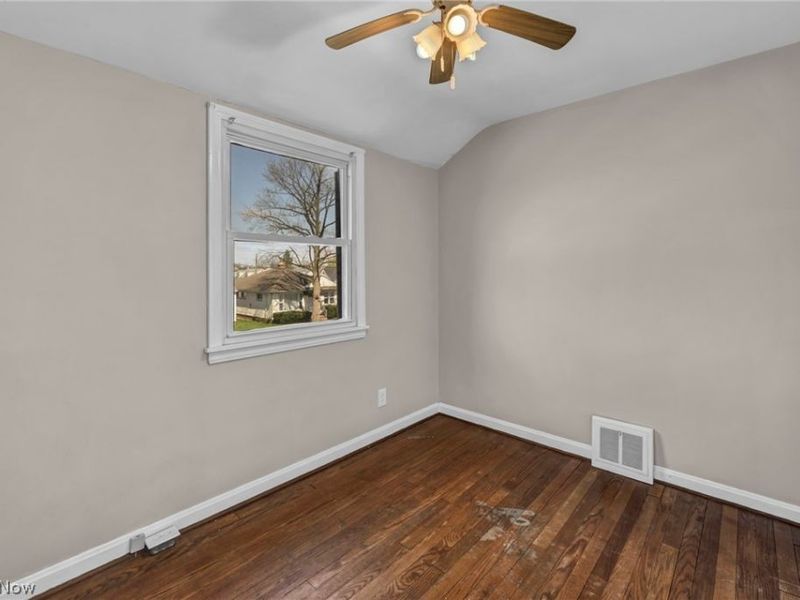 4911 Tuxedo Avenue , Parma, OH 44134 Photo 22