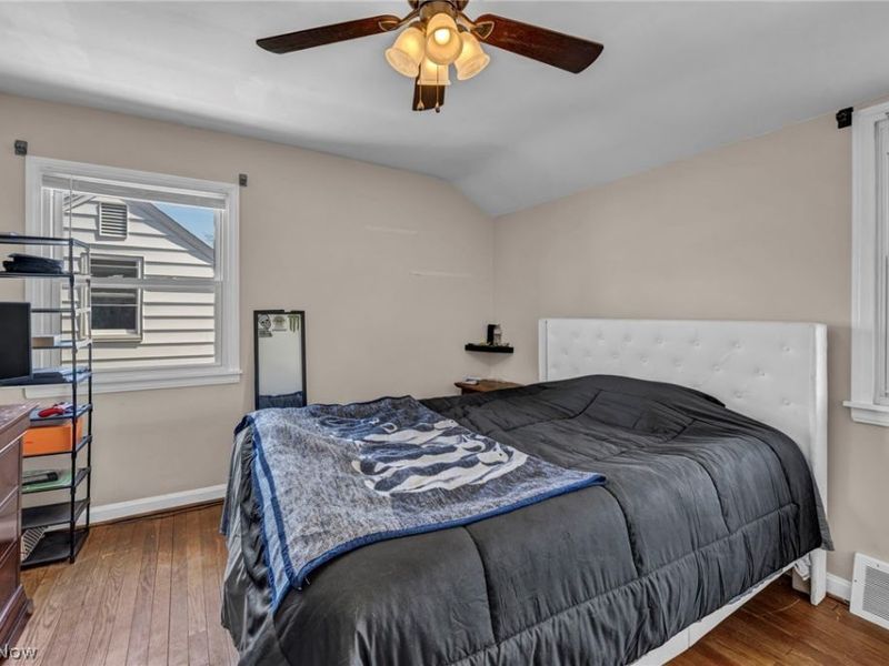 4911 Tuxedo Avenue , Parma, OH 44134 Photo 26