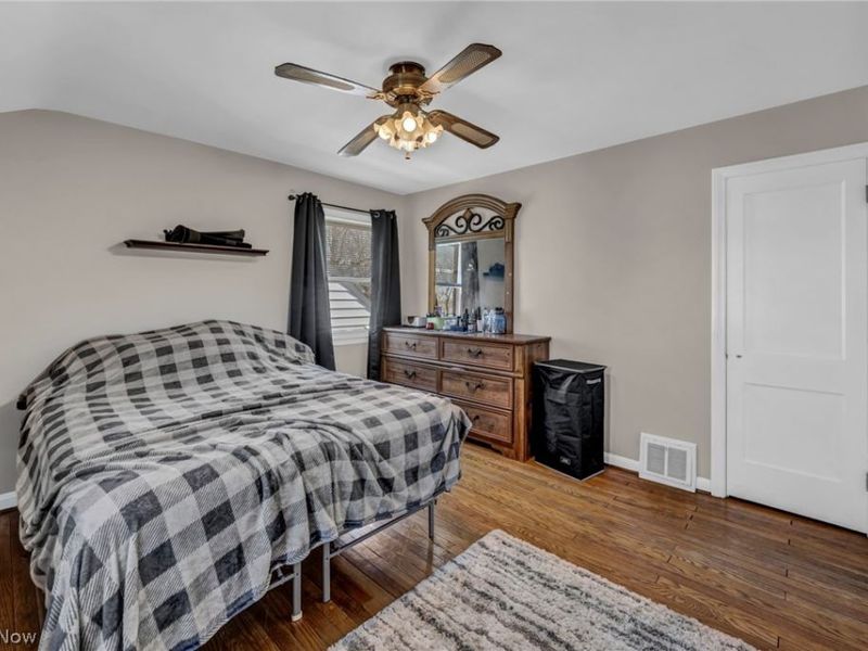 4911 Tuxedo Avenue , Parma, OH 44134 Photo 28