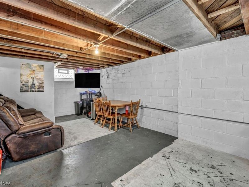 4911 Tuxedo Avenue , Parma, OH 44134 Photo 35