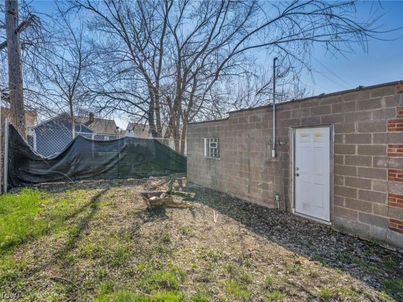 4911 Tuxedo Avenue , Parma, OH 44134 Photo 43