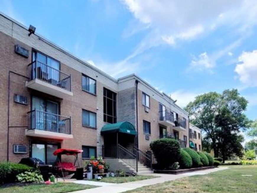 1575 W Street Road, Unit 832, Warminster, PA 18974 Main Photo