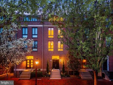 254 S 3RD STREET, PHILADELPHIA, PA 19106