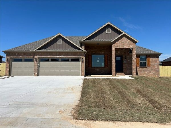 2300 Crane Avenue , Pea Ridge, AR 72751