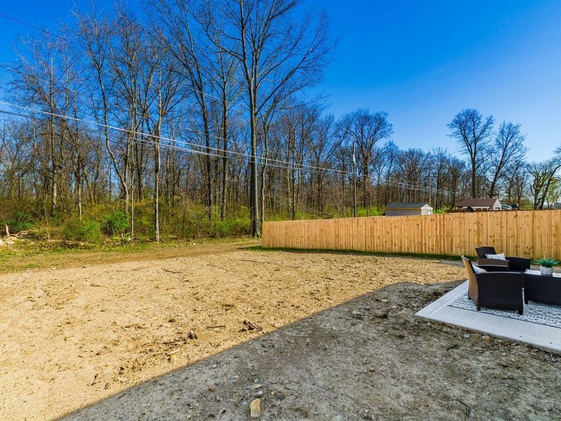 324 Postle Boulevard, Columbus, OH 43228 Photo 30