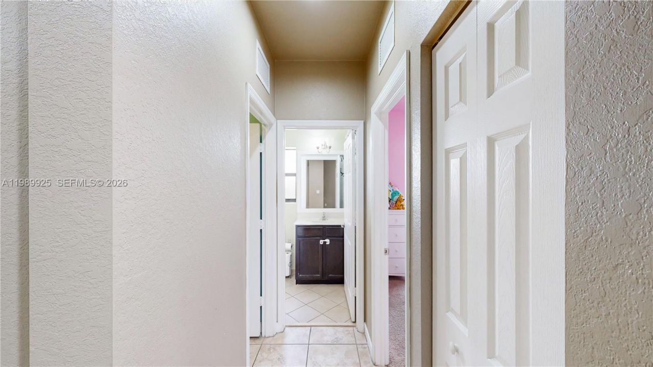 729 SE 34th Ave , Homestead, FL 33033 Photo