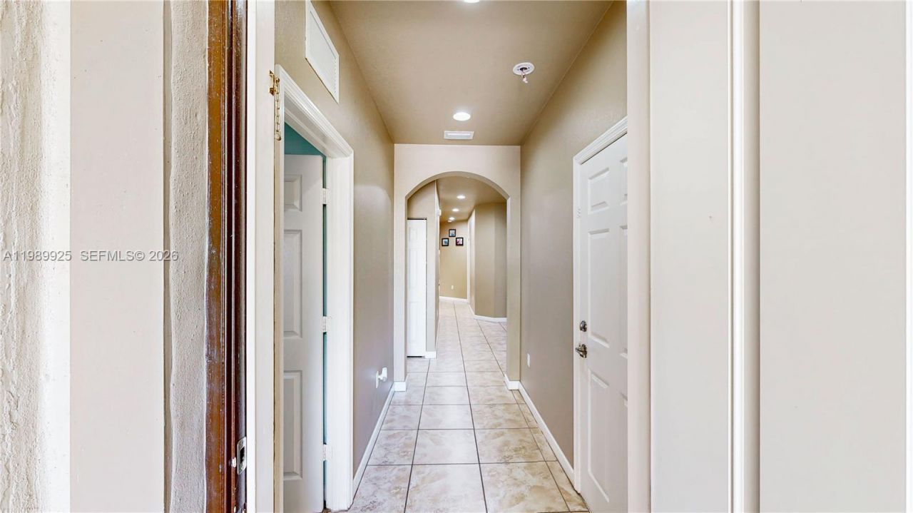 729 SE 34th Ave , Homestead, FL 33033 Photo