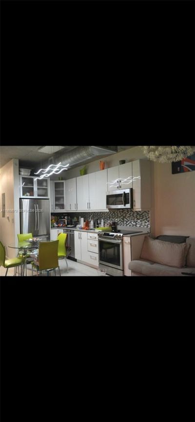 690 SW 1 Ct, Unit 1722, Miami, FL 33130 Photo