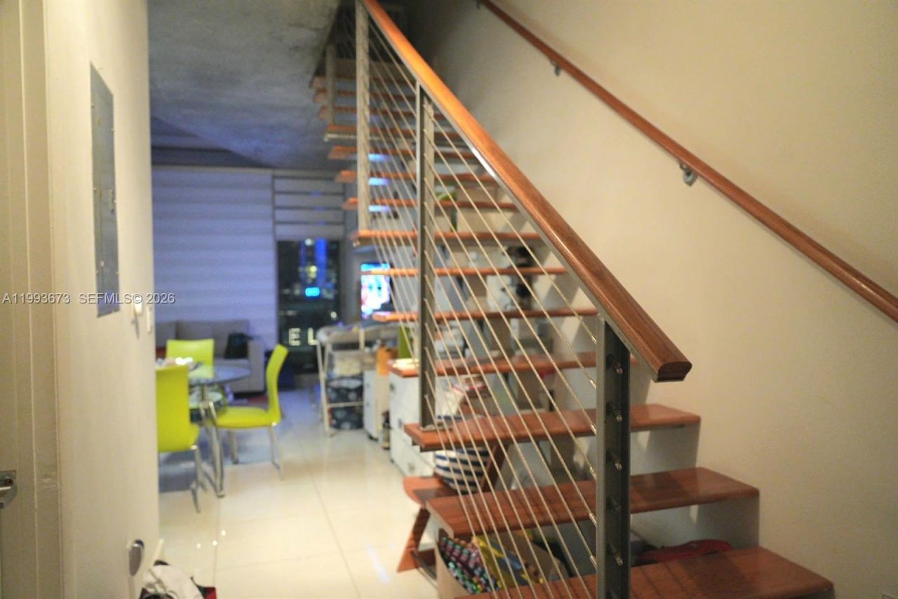 690 SW 1 Ct, Unit 1722, Miami, FL 33130 Photo