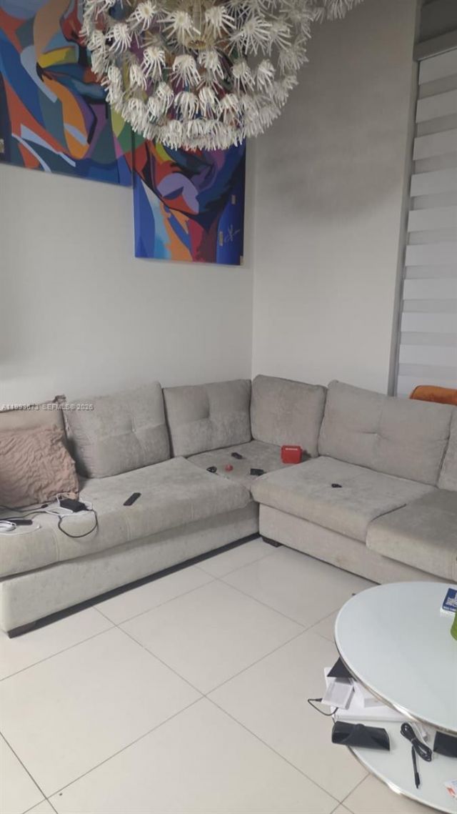 690 SW 1 Ct, Unit 1722, Miami, FL 33130 Photo