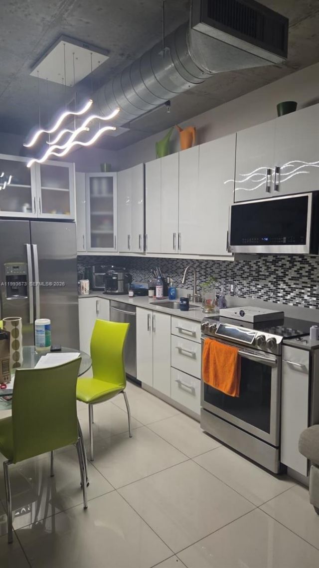 690 SW 1 Ct, Unit 1722, Miami, FL 33130 Photo