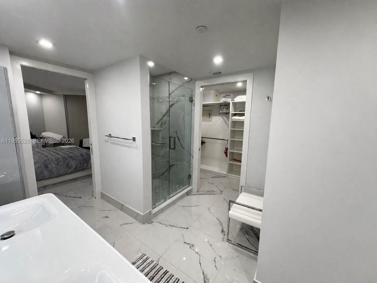 19500 Turnberry Way, Unit 14C, Aventura, FL 33180 Photo