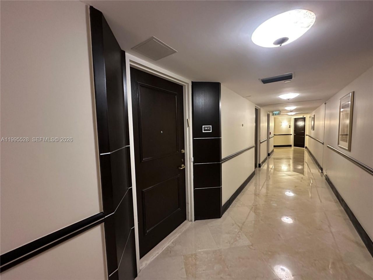 19500 Turnberry Way, Unit 14C, Aventura, FL 33180 Photo