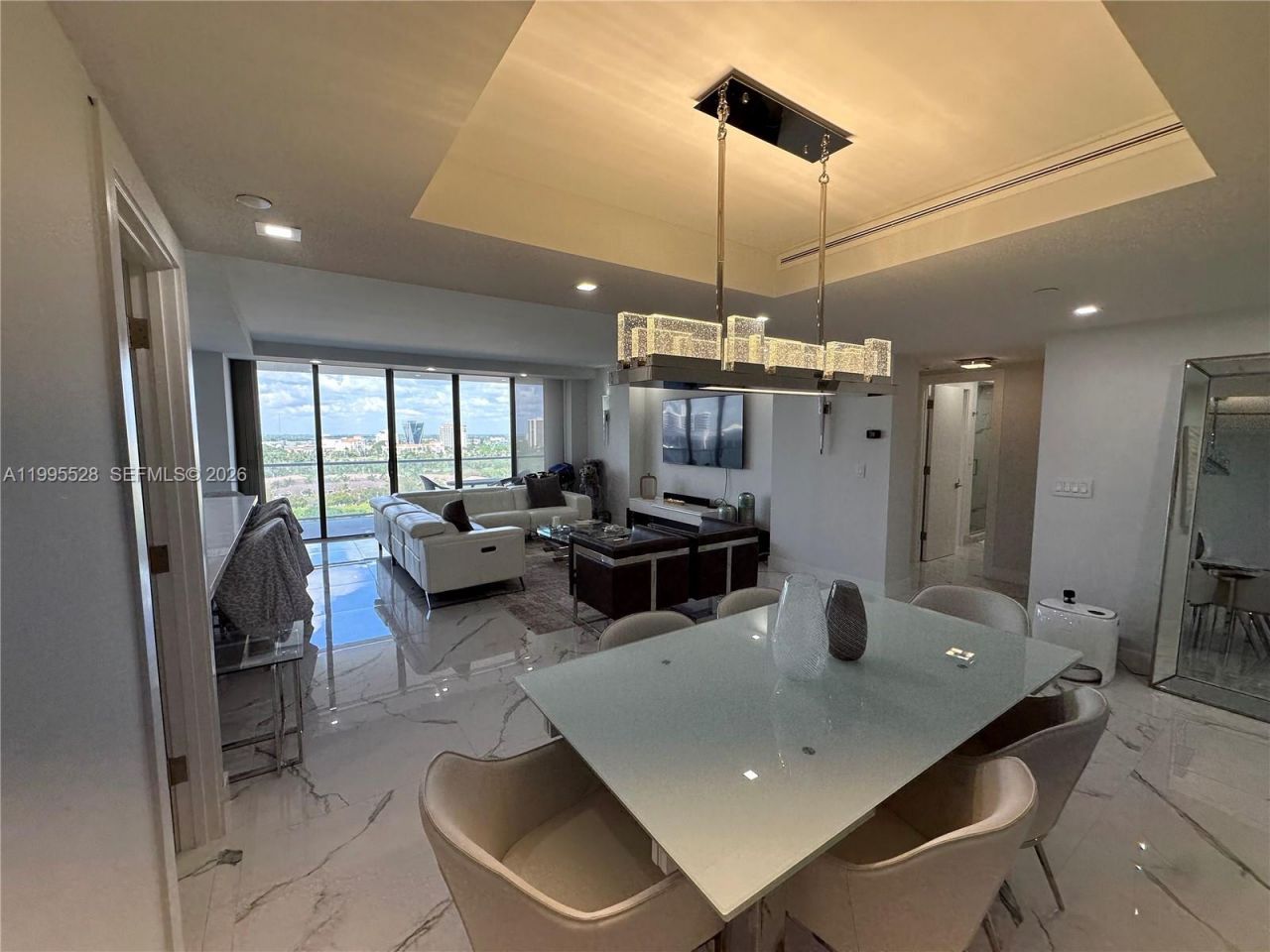 19500 Turnberry Way, Unit 14C, Aventura, FL 33180 Photo