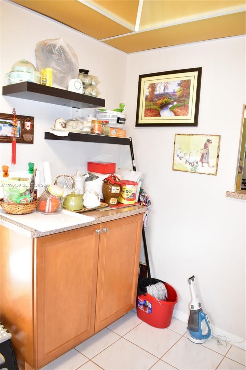 9881 Sunrise Lakes Blvd, Unit 207, Sunrise, FL 33322 Photo