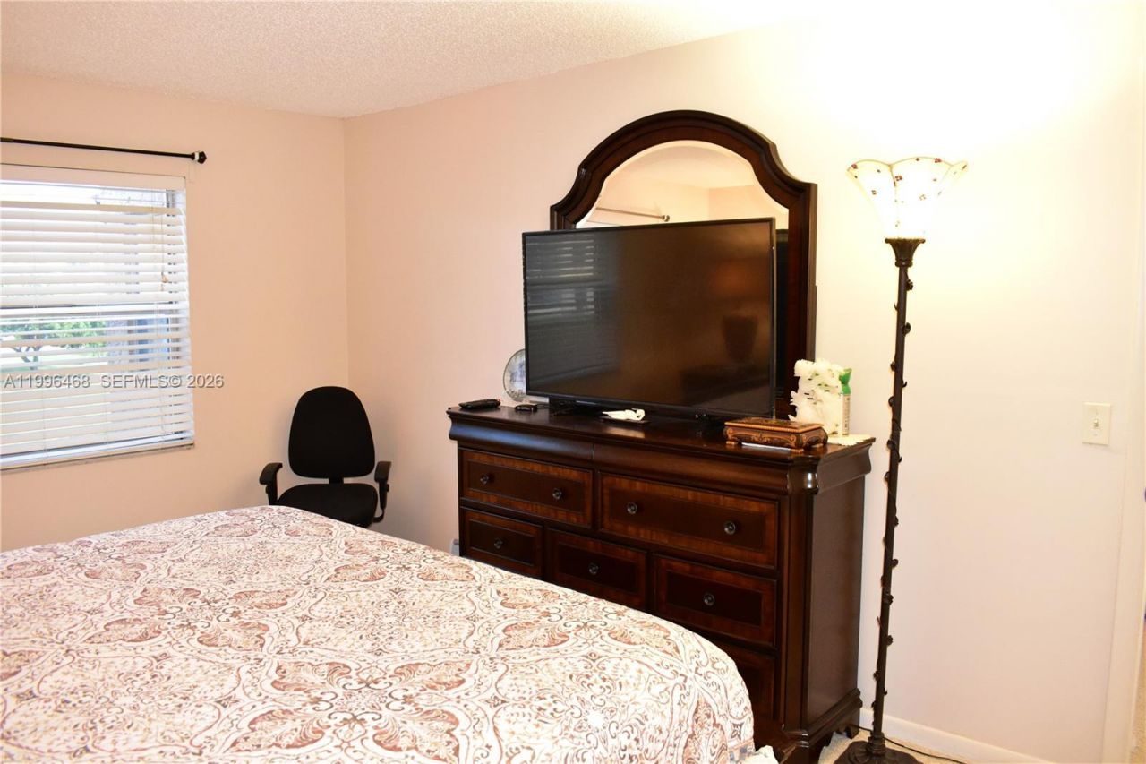 9881 Sunrise Lakes Blvd, Unit 207, Sunrise, FL 33322 Photo