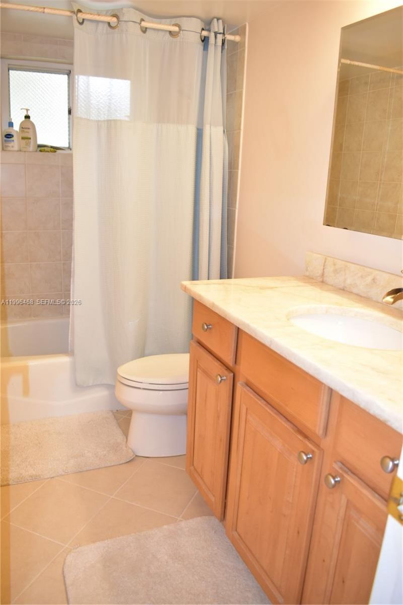 9881 Sunrise Lakes Blvd, Unit 207, Sunrise, FL 33322 Photo