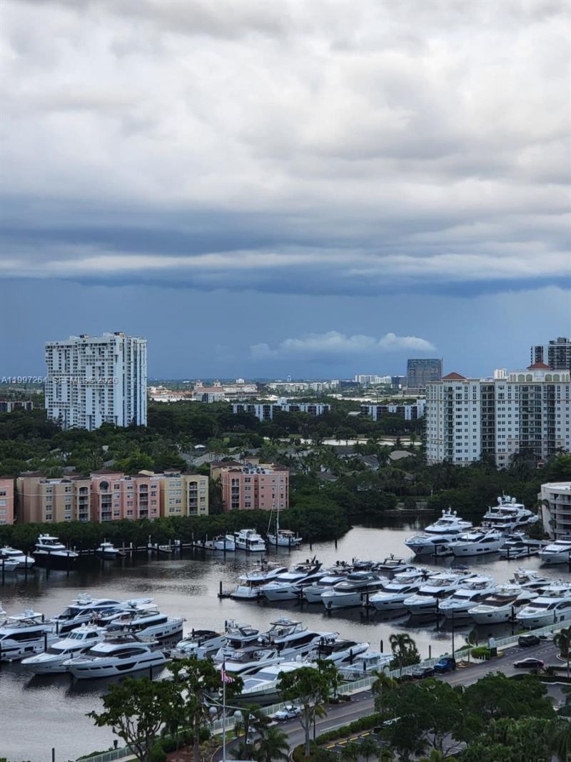 19355 Turnberry Way, Unit 16L, Aventura, FL 33180 Photo