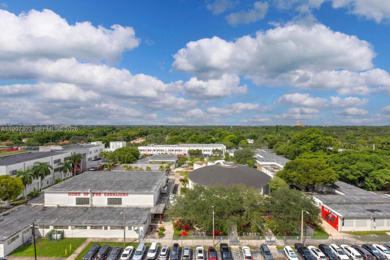 301 Altara Ave, Unit LPH914, Coral Gables, FL 33146 Photo