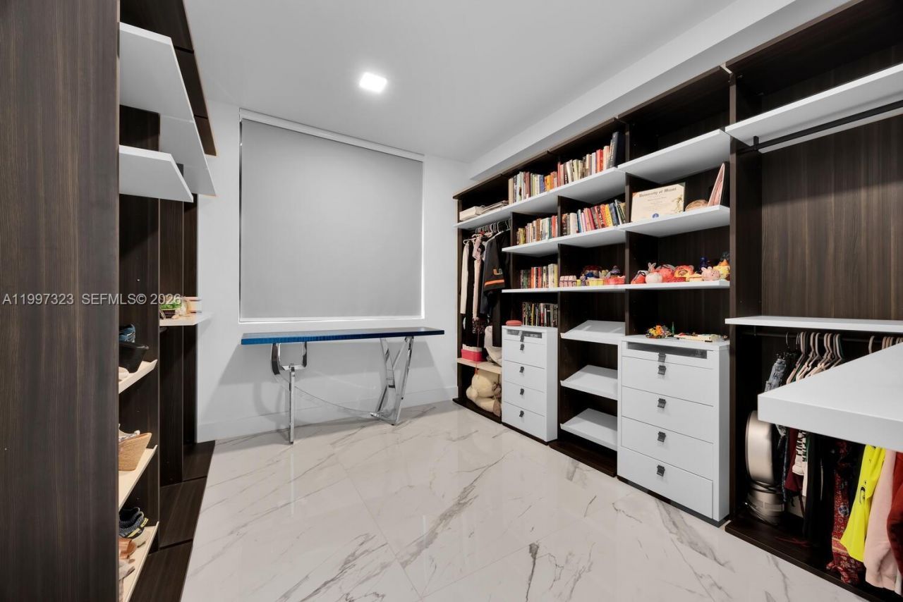 301 Altara Ave, Unit LPH914, Coral Gables, FL 33146 Photo