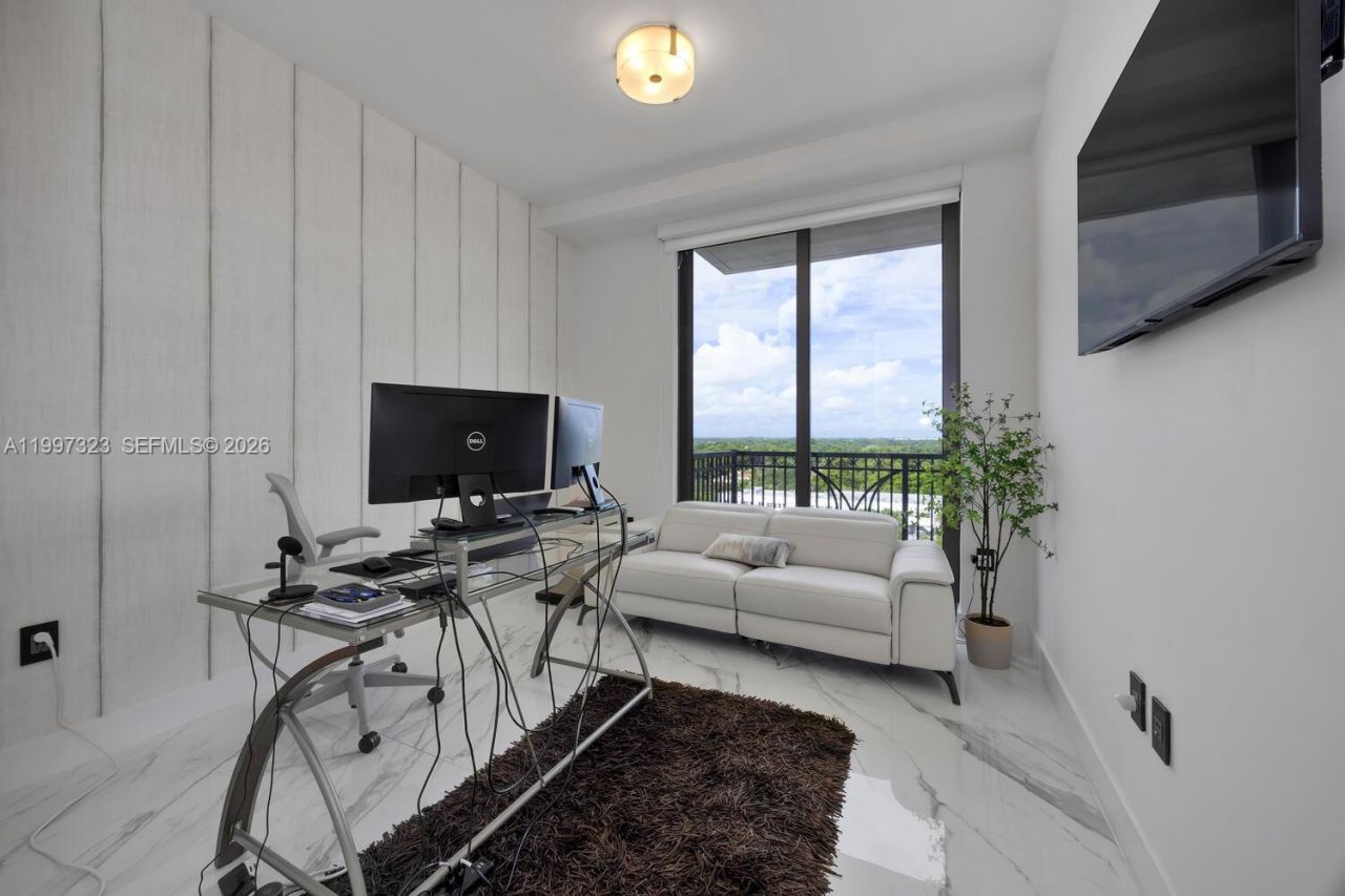 301 Altara Ave, Unit LPH914, Coral Gables, FL 33146 Photo