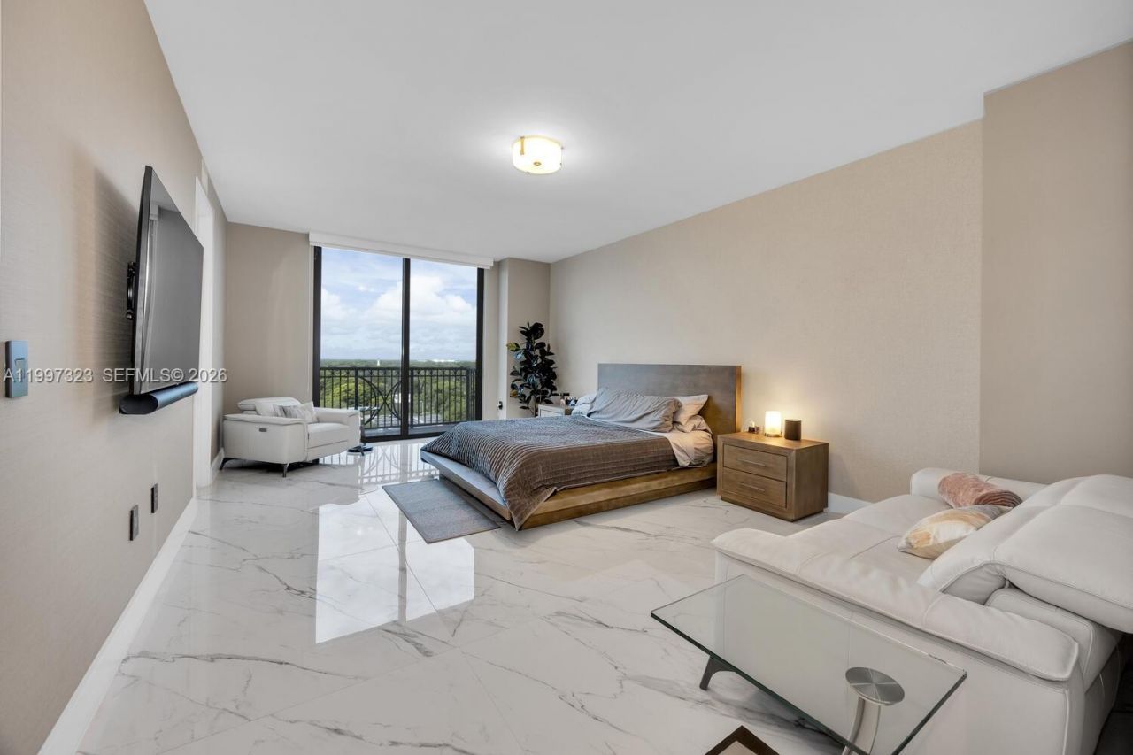 301 Altara Ave, Unit LPH914, Coral Gables, FL 33146 Photo