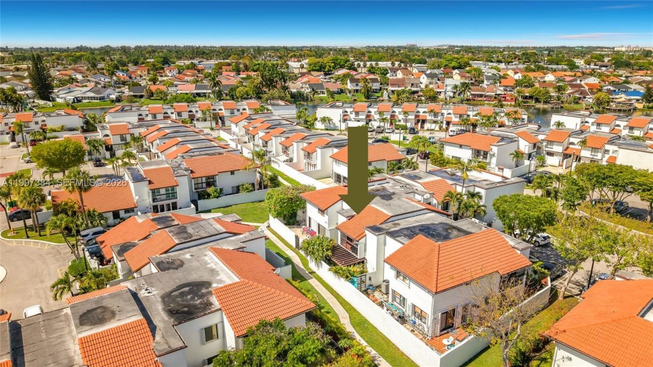 1291 SW 124th Ct, Unit 19-B, Miami, FL 33184 Photo