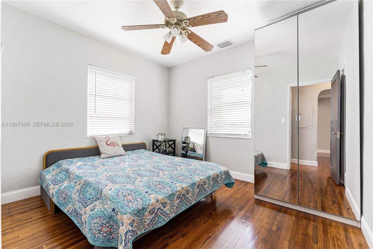 1601 N 16th Ct , Hollywood, FL 33020 Photo