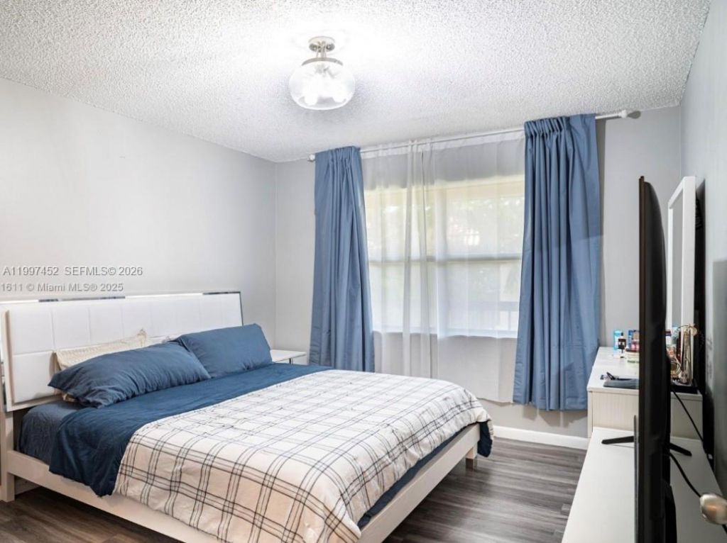 6545 W 27th Ct, Unit 24-47, Hialeah, FL 33016 Photo