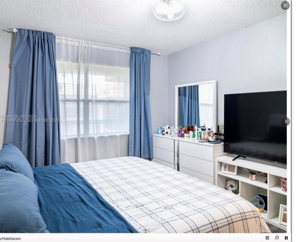 6545 W 27th Ct, Unit 24-47, Hialeah, FL 33016 Photo