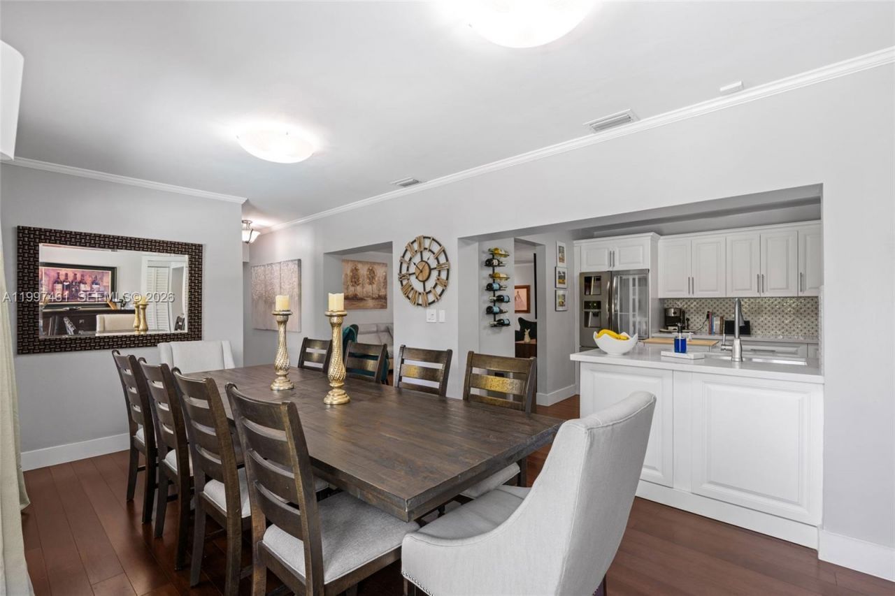 9451 SW 61st St, Miami, FL 33173 Photo