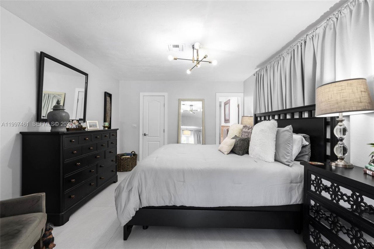 9451 SW 61st St, Miami, FL 33173 Photo