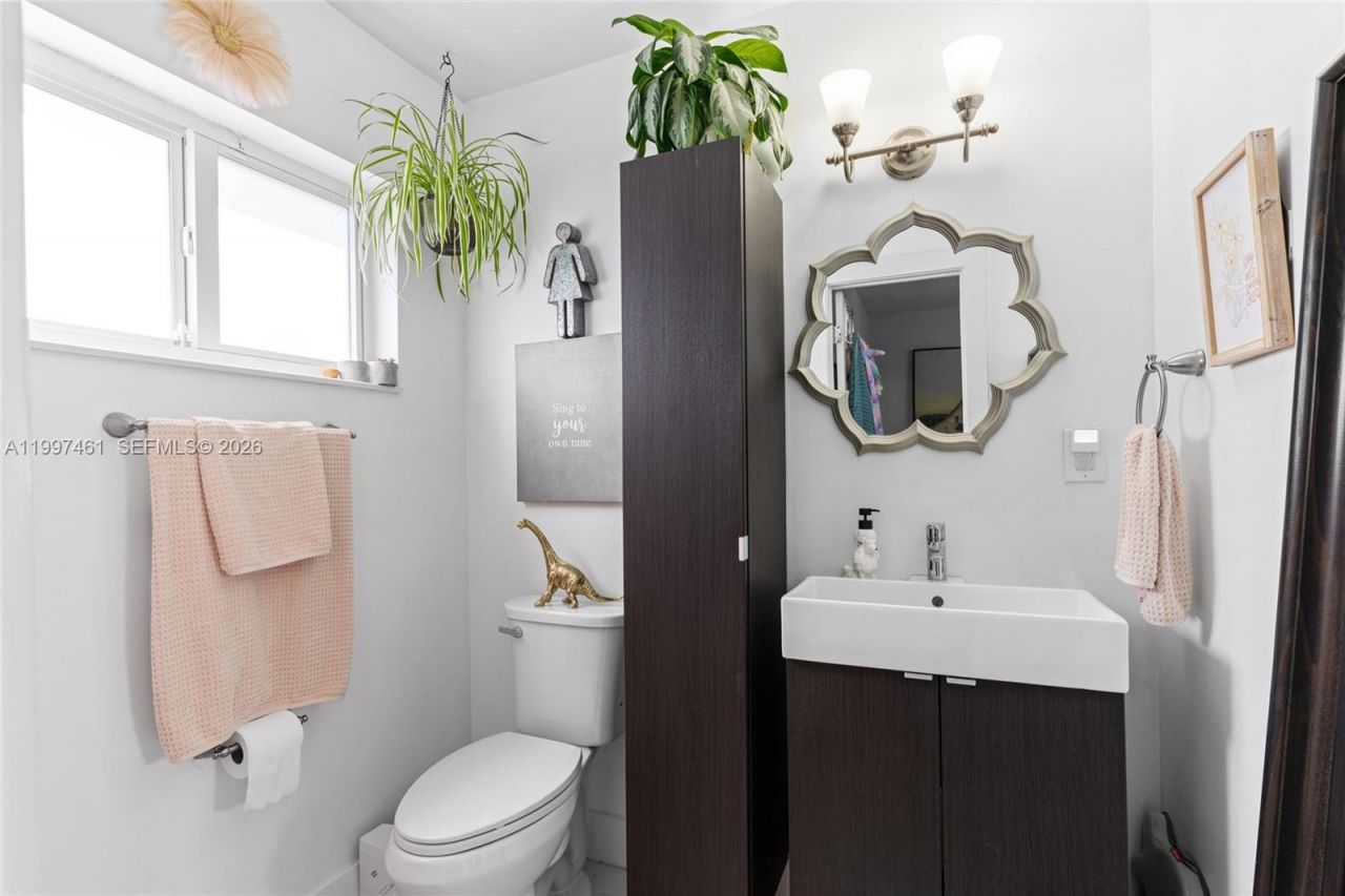 9451 SW 61st St, Miami, FL 33173 Photo