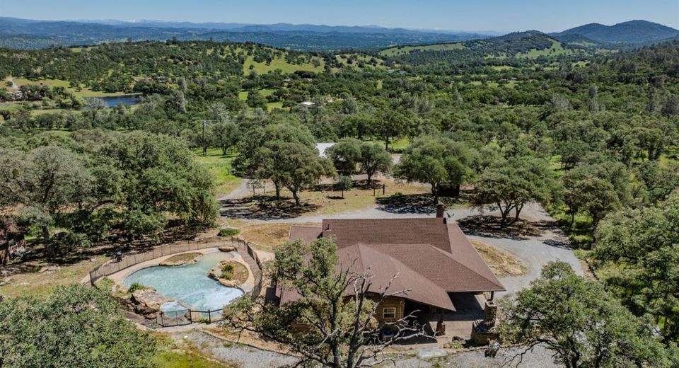 7230 Latigo St, Angels Camp, CA 95222 Photo