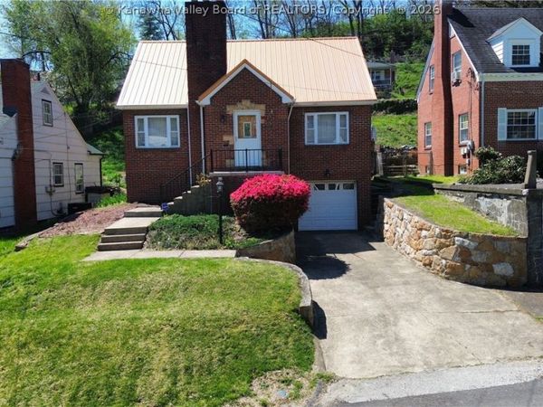 969 Mathews Avenue, Charleston, WV 25302