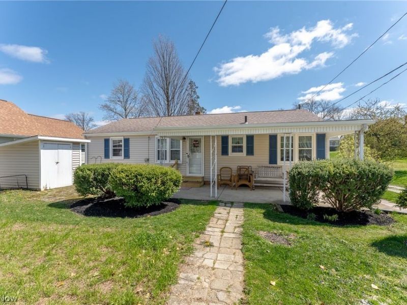 1539 Parkway Boulevard, Alliance, OH 44601 Photo 10