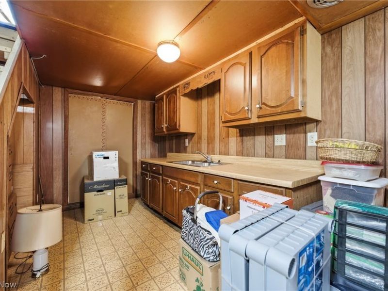 1539 Parkway Boulevard, Alliance, OH 44601 Photo 31