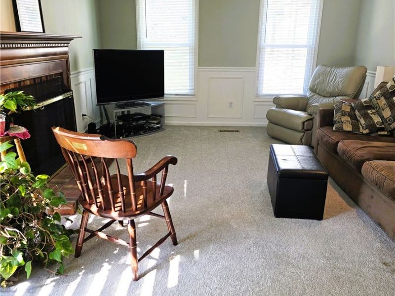 9898 Lakeview Circle , Strongsville, OH 44136 Photo 12