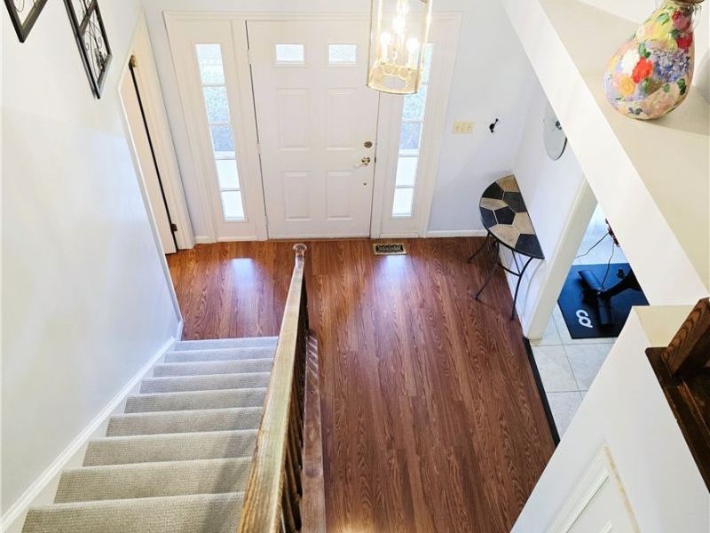 9898 Lakeview Circle , Strongsville, OH 44136 Photo 14