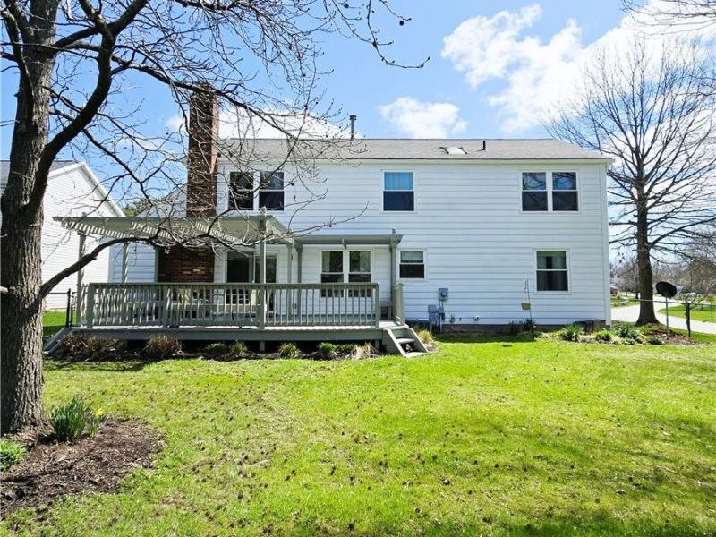 9898 Lakeview Circle , Strongsville, OH 44136 Photo 25