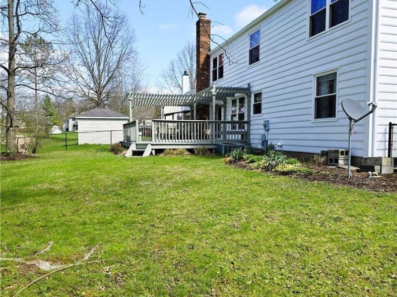 9898 Lakeview Circle , Strongsville, OH 44136 Photo 26