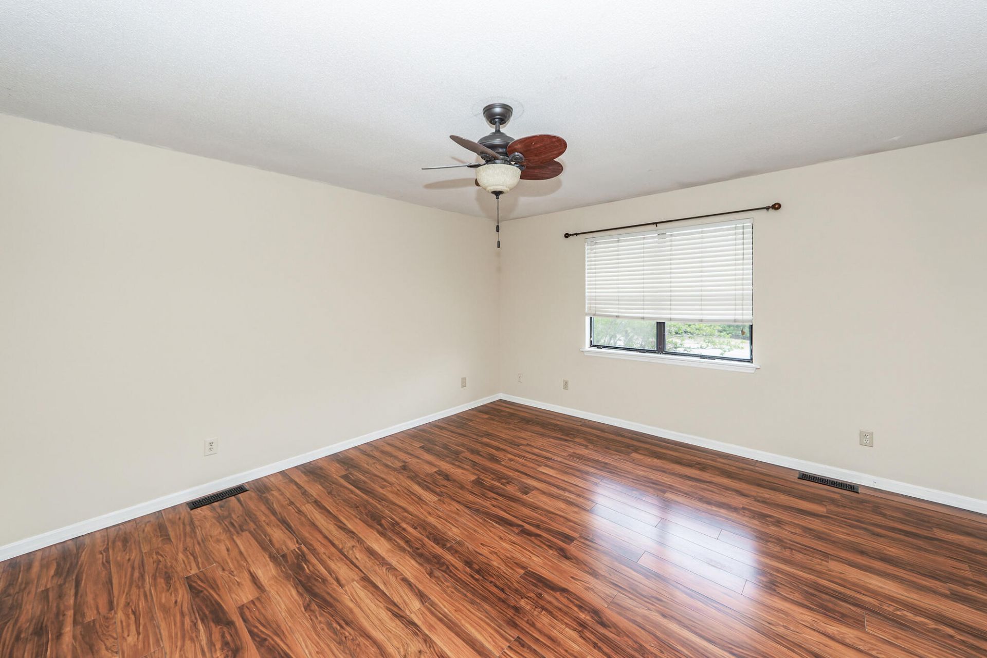 1154 Julian Clark Road Photo 28