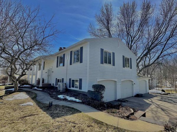 4210 Bay View Pt, Traverse City, MI 49684