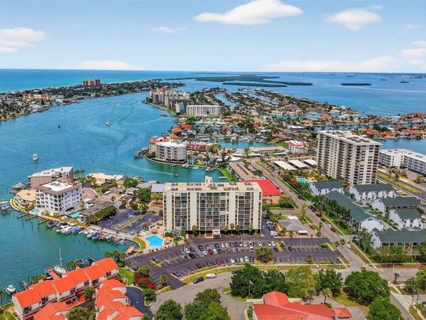 255 DOLPHIN POINT , Unit 211, CLEARWATER, FL 33767